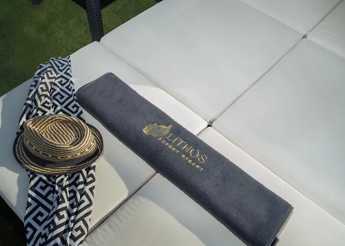 Lithos Luxury Resort