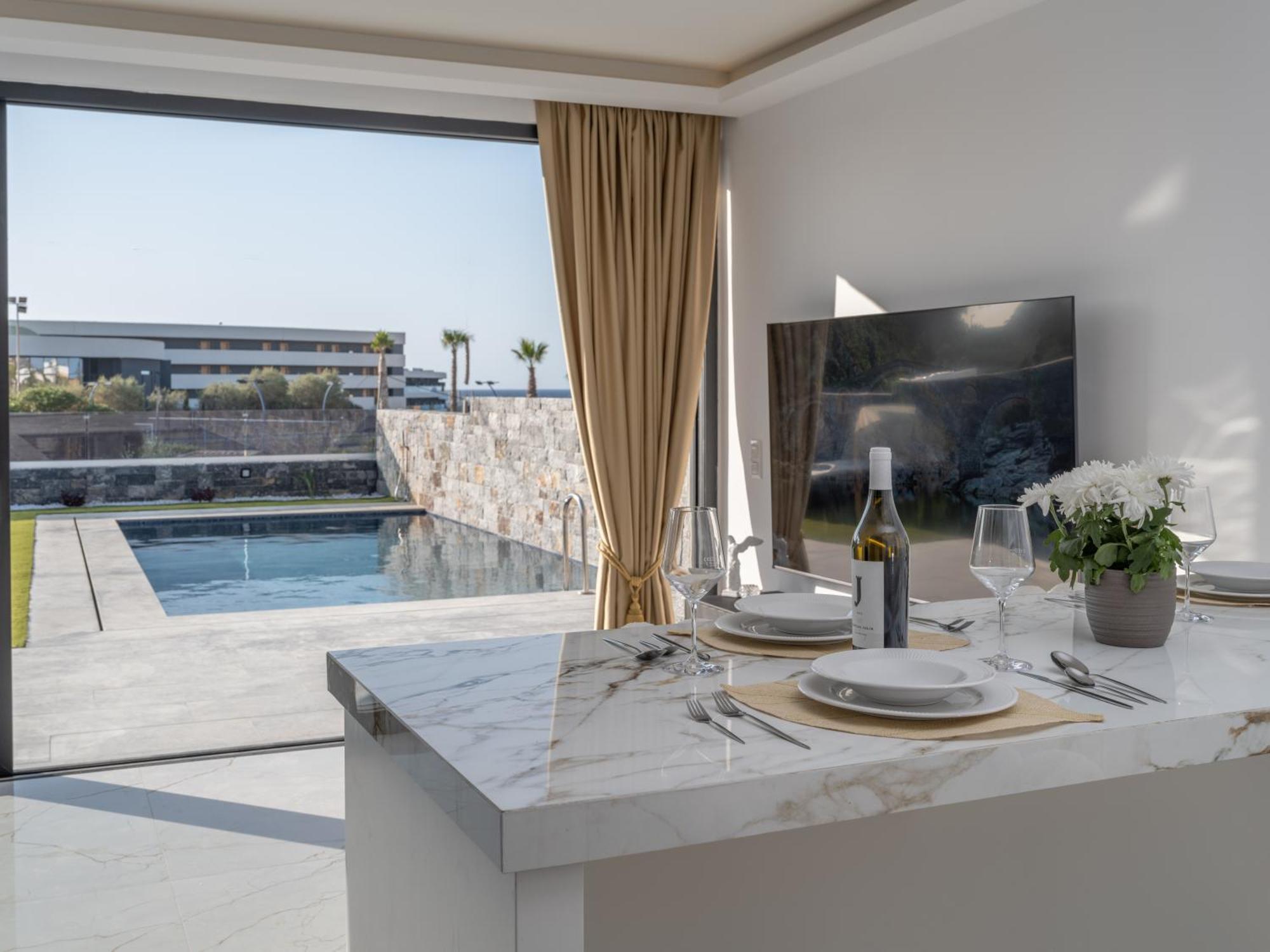 Lithos Luxury * Hersonissos (Crete)