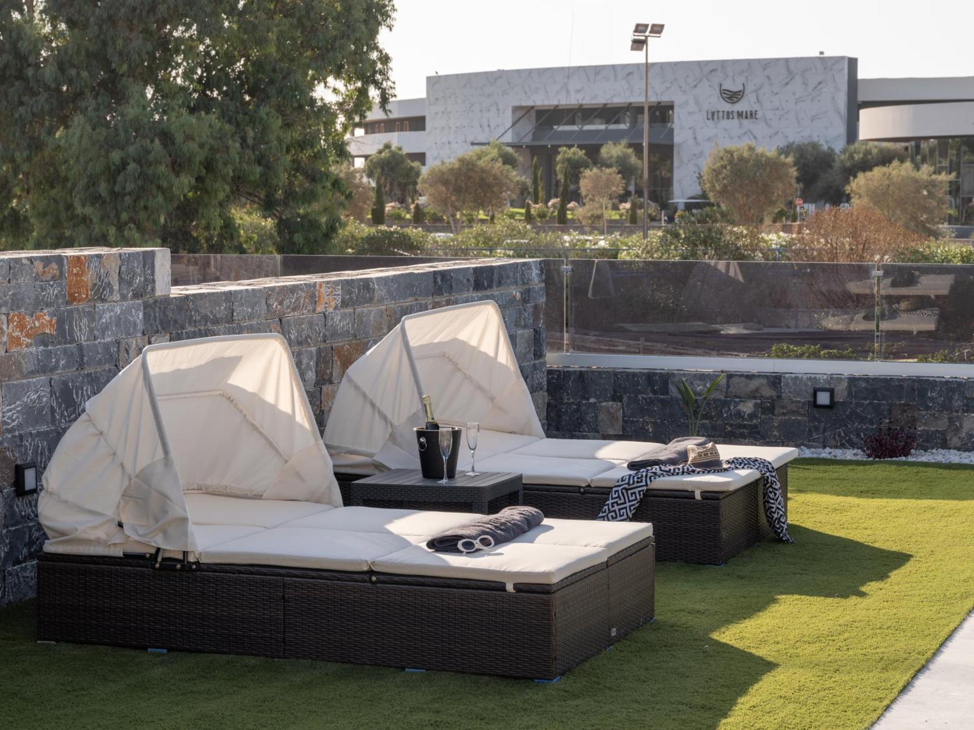 Villa Lithos Luxury